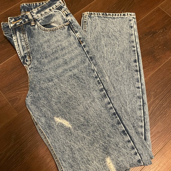 High waisted distressed jeans - Picture 3 of 4